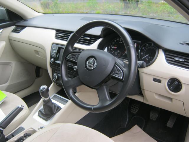 Skoda Octavia Elegance TDI CR 5 Door Estate